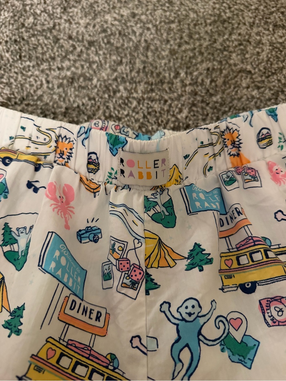 Roller Rabbit Shorts - Picture 3 of 4